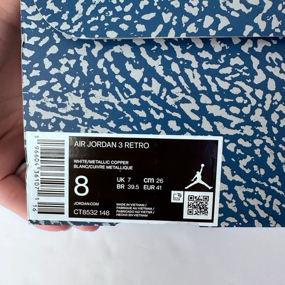 Air Jordan 3 Retro men’s sneakers size 8